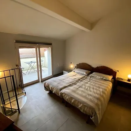 Cute Nest Апартаменты Комо